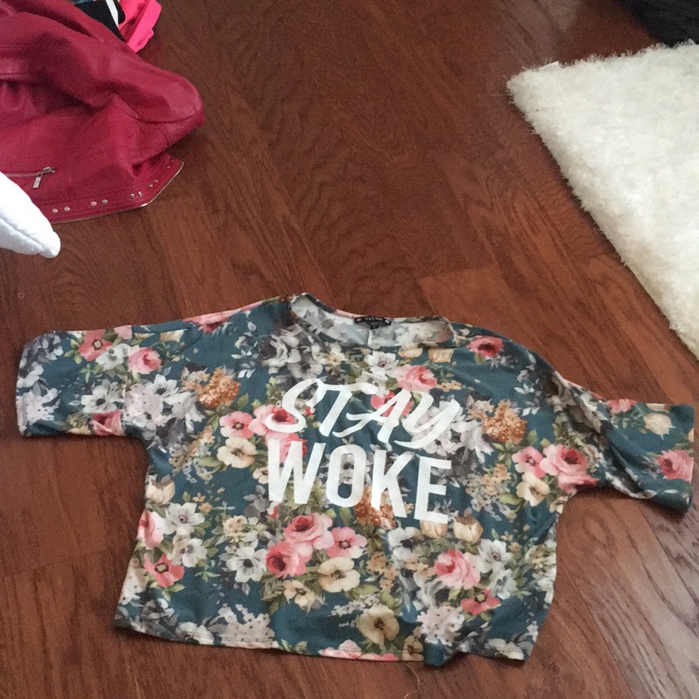 floral t-shirt